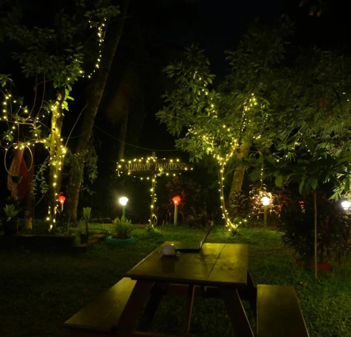 Paradise Munroe Homestay Mundrothuruth