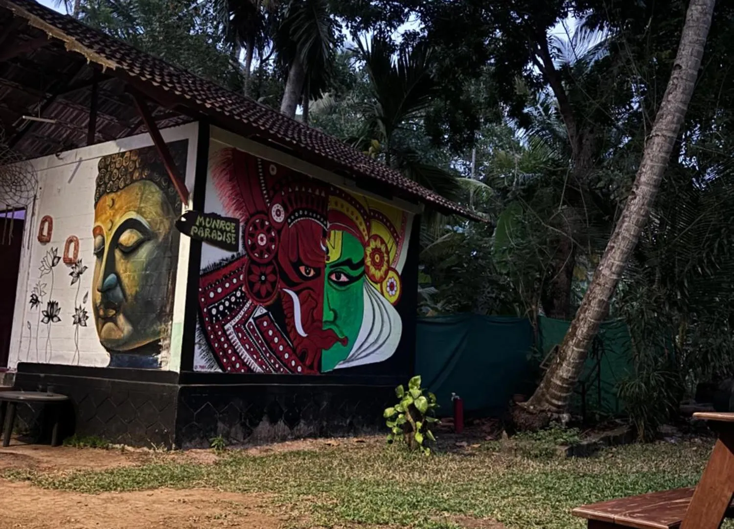 Paradise Munroe Homestay Mundrothuruth 0*,